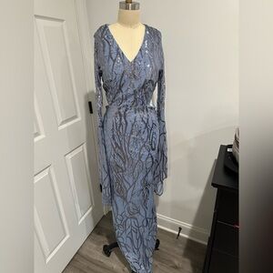 Elegant Blue Evening Gown